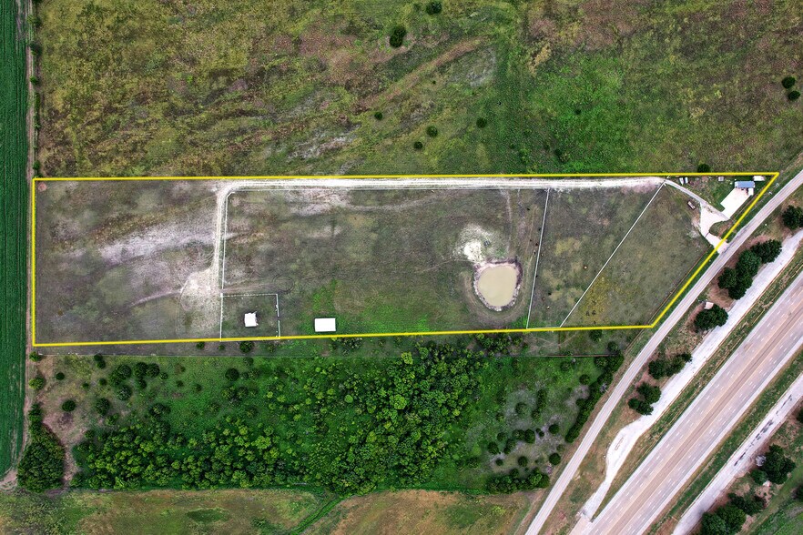 More Photos Of 6882 N Interstate Highway 35 E, Waxahachie Land For Sale