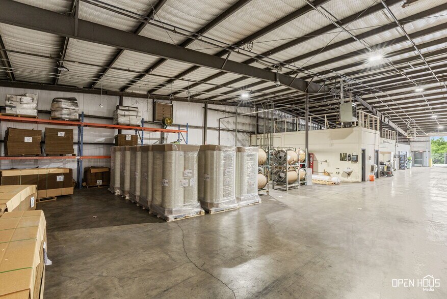 More Photos Of 208 Randy Dr, Wichita Falls Warehouse For Sale