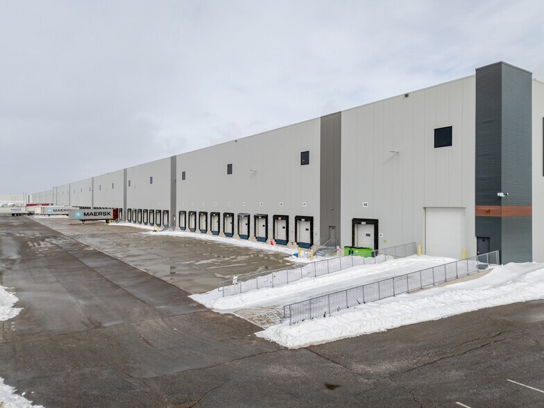 More Photos Of 12714 Coleraine Dr, Bolton Distribution For Lease