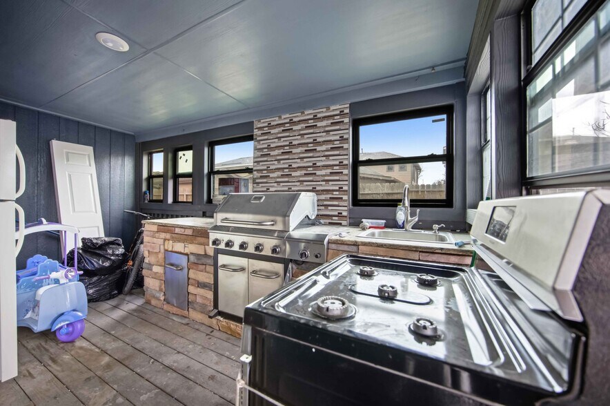 More Photos Of 2902 Washington Dr, Houston Land For Sale