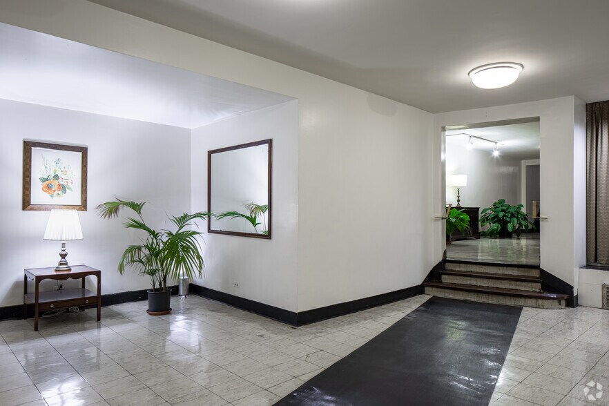 More Photos Of 849-851 2nd Ave, New York Apartments For Lease