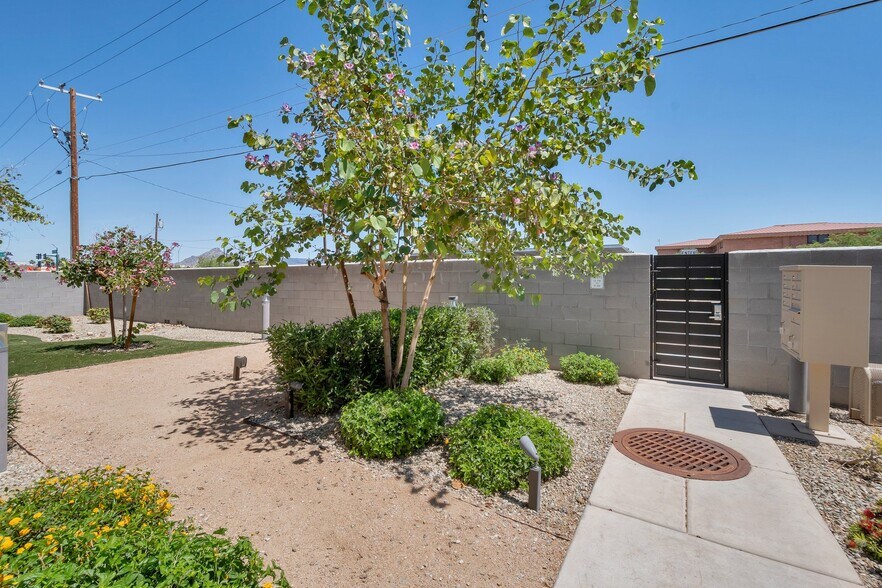 More Photos Of 4020 N 12th St, Phoenix Apartments For Sale