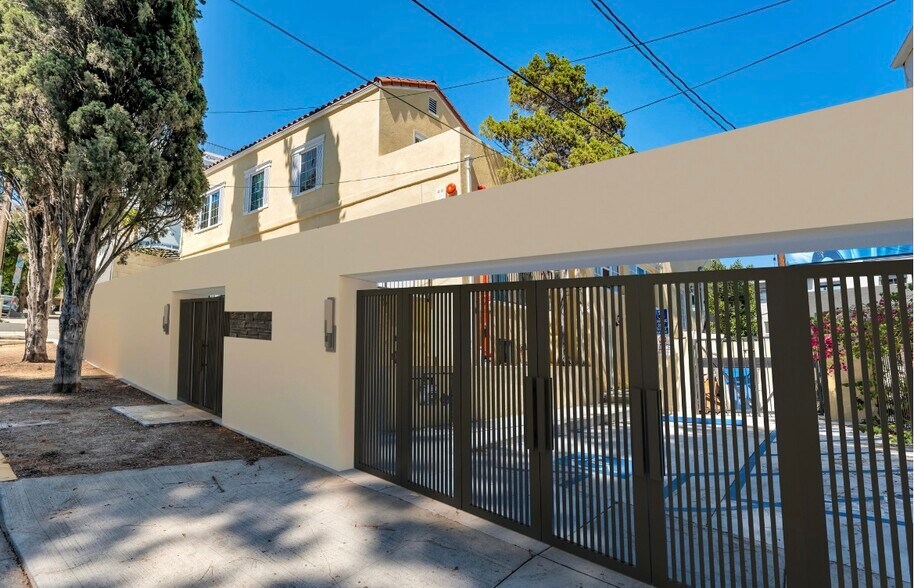 More Photos Of 1112 N Sherbourne Dr, West Hollywood Loft Creative Space For Lease
