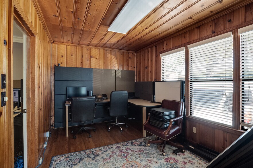 More Photos Of 3594 Forest Ave, Memphis Flex For Sale