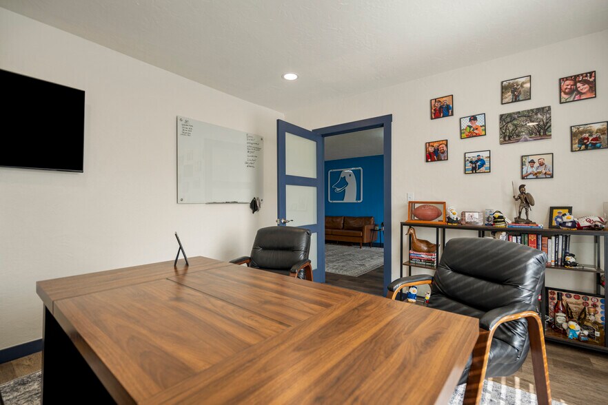 More Photos Of 1823 W 51st St, Tulsa Freestanding For Sale