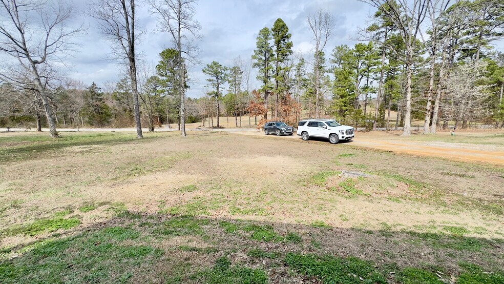 More Photos Of 380 Jumbo Rd, Melbourne Multifamily For Sale