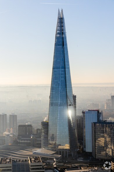 More Photos Of 32 London Bridge St, London Office For Lease