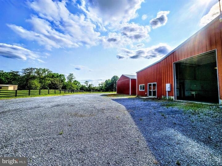 More Photos Of 215 Burkharts ln, Martinsburg Flex For Lease