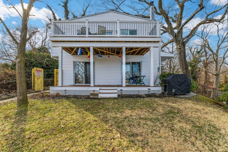 More Photos Of 460 Carvel Beach Rd, Baltimore Apartments For Sale