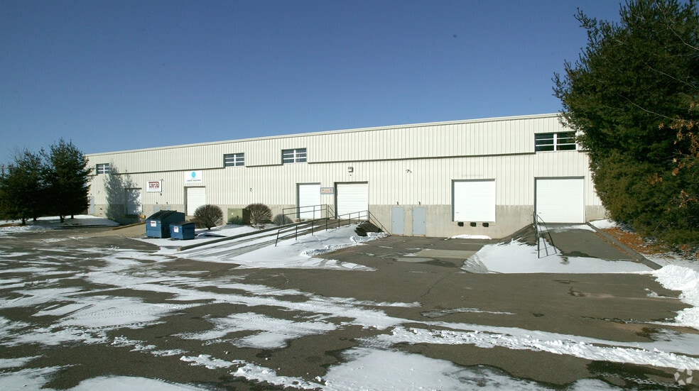 More Photos Of 227 Progress Dr, Manchester Light Manufacturing For Lease