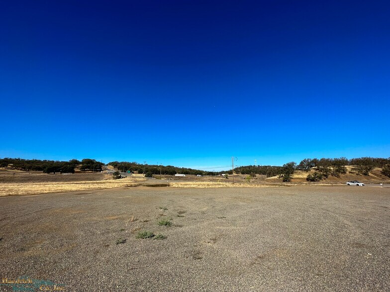 More Photos Of Jellys Ferry Rd, Red Bluff Land For Sale