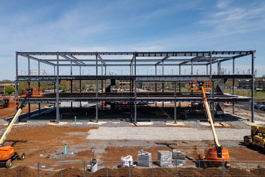 More Photos Of 1600 Gateway Blvd, Murfreesboro Office For Lease