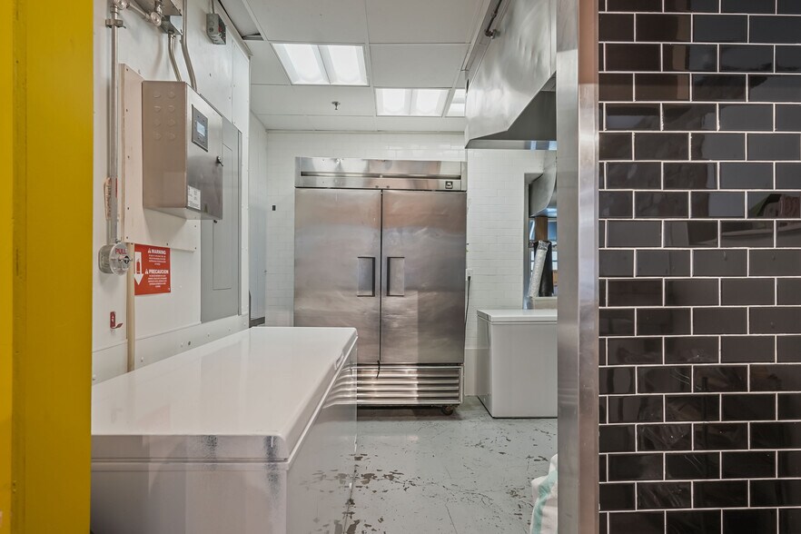 More Photos Of 65 Weybosset St, Providence Apartments For Sale