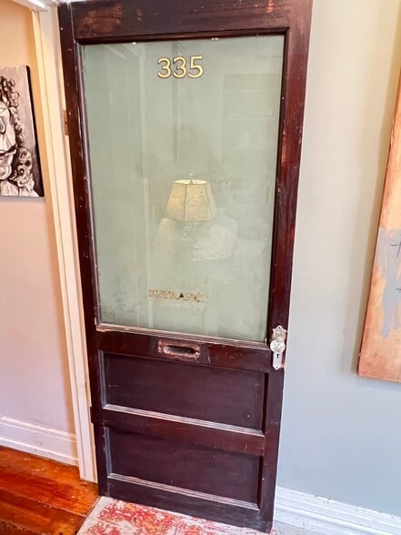 More Photos Of 1438-1442 Light St, Baltimore Showroom For Sale
