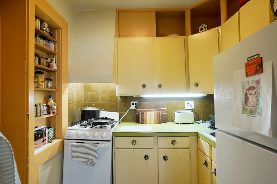More Photos Of 1439 Detroit St, Denver Apartments For Sale