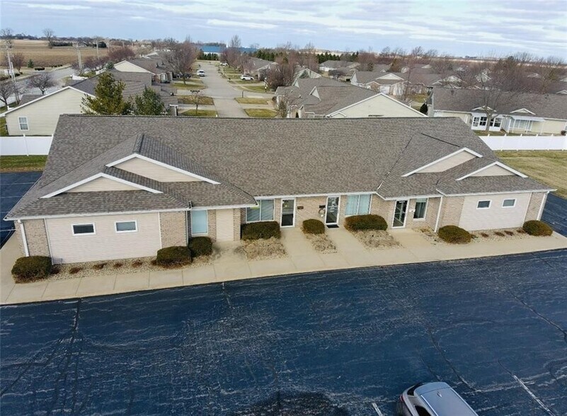 Primary Photo Of 1110 Arbor Dr, Decatur Medical For Sale