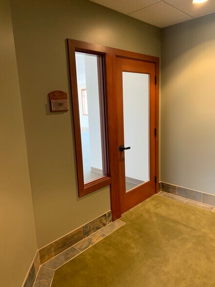 More Photos Of 200 SW 41st St, Renton Medical For Sale