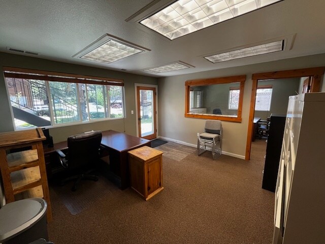 More Photos Of 124 McFaul Way, Zephyr Cove Office For Lease