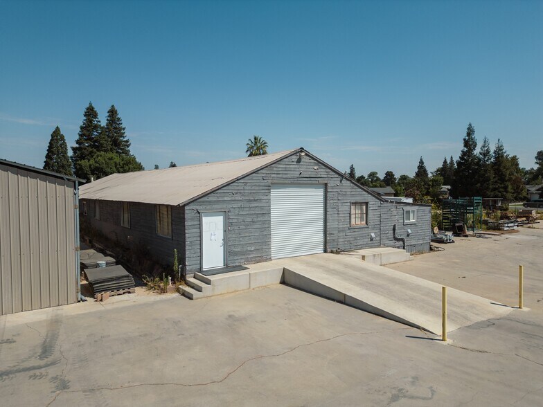 More Photos Of 901 E Broadway Ave, Atwater Specialty For Sale