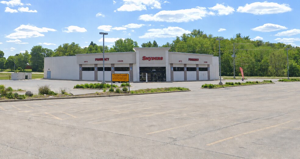 Primary Photo Of 13521 Il Route 76, Poplar Grove General Retail For Sale