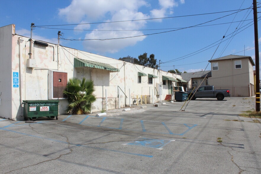 More Photos Of 2435-2441 W Beverly Blvd, Montebello General Retail For Sale