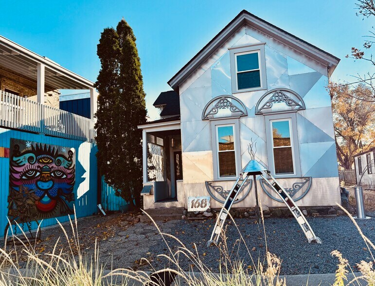 More Photos Of 168 13th Ave NE, Minneapolis Storefront Retail Office For Lease