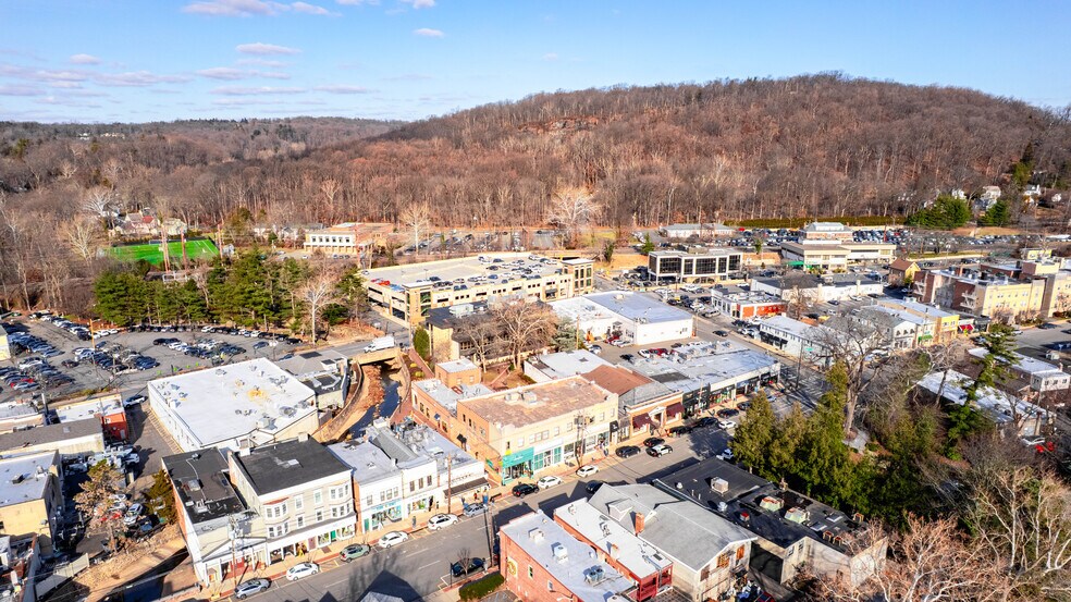 More Photos Of 321 Millburn Ave, Millburn Storefront Retail Office For Sale