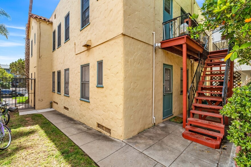 More Photos Of 3602-3608 Indiana St, San Diego Apartments For Sale