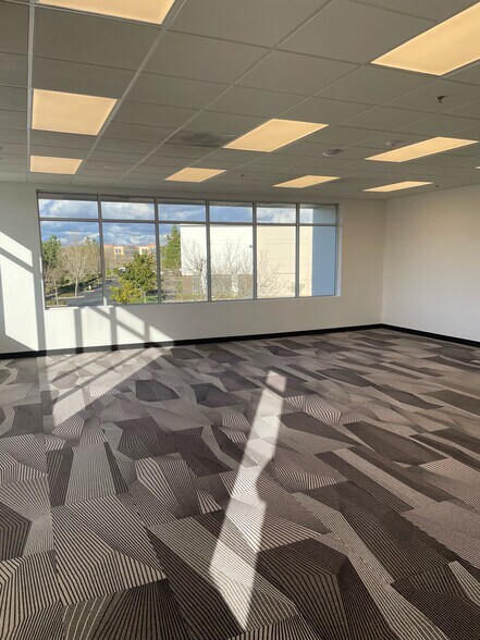 More Photos Of 5828 Lonetree Blvd, Rocklin Coworking Space