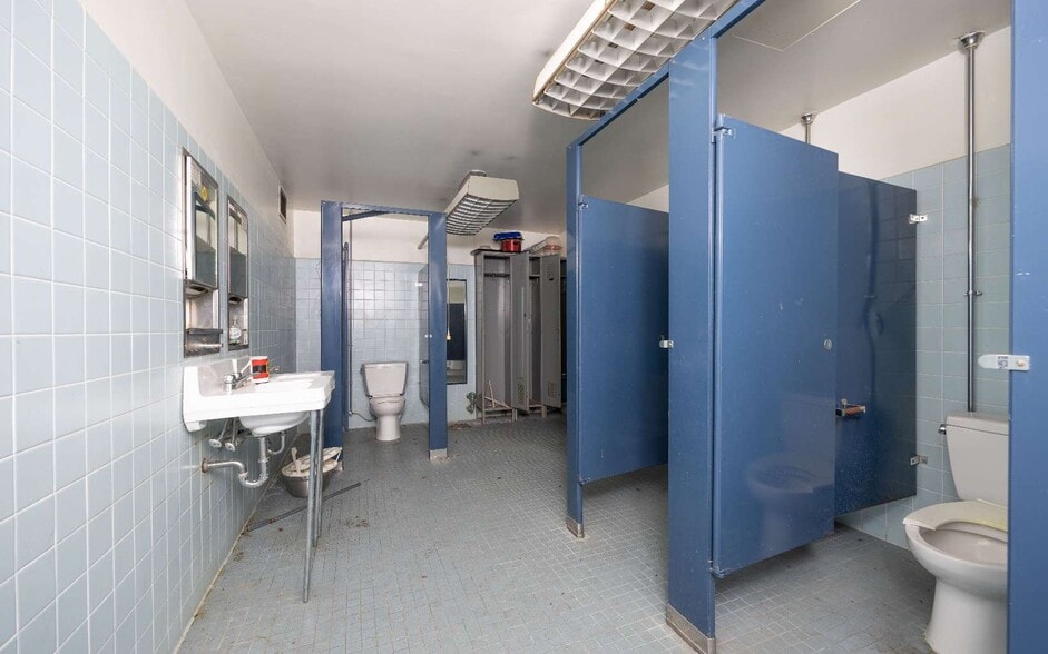 More Photos Of 400 S Ohio Ave, Live Oak Post Office For Sale