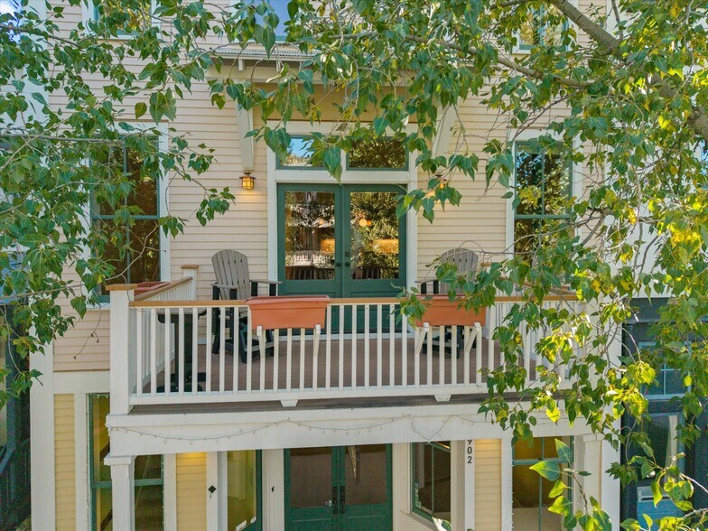 More Photos Of 902 S Main St, Buena Vista Storefront Retail Residential For Sale
