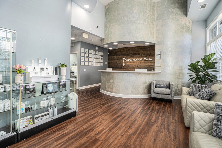 More Photos Of 2700-2706 Abbey Ct, Alpharetta Office For Lease