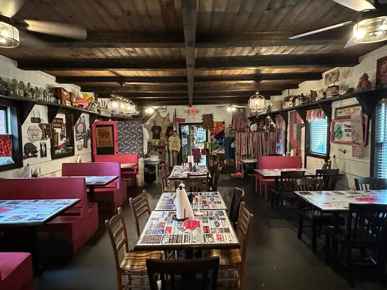 More Photos Of 824 Cherry Log, Cherry Log Winery Vineyard For Sale