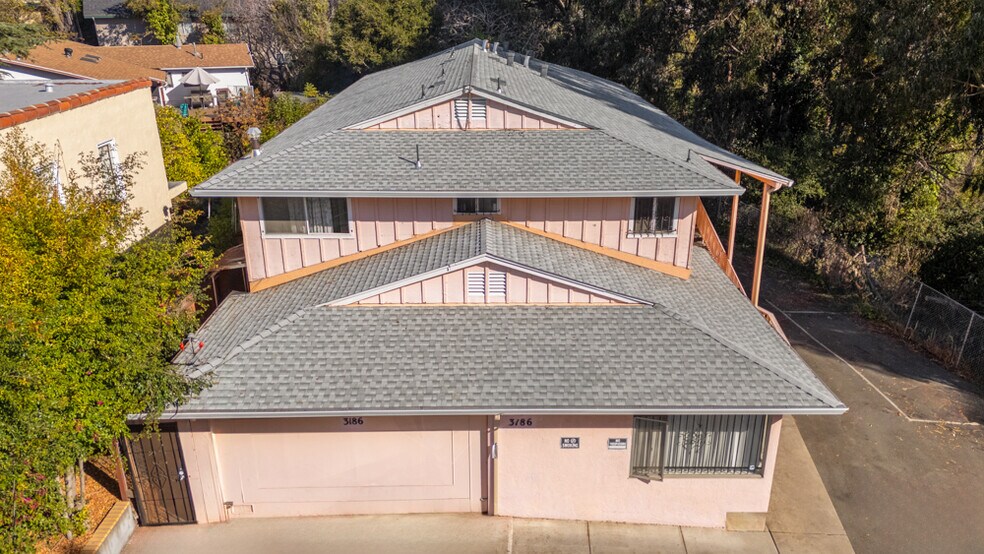 More Photos Of 3186 McKillop Rd, Oakland Apartments For Sale