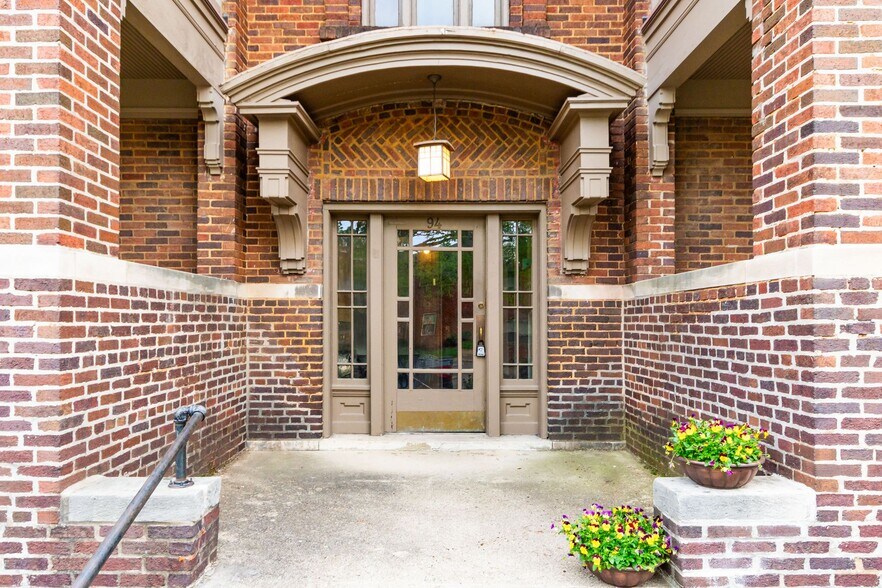 More Photos Of 94 N 20th St, Columbus Apartments For Sale