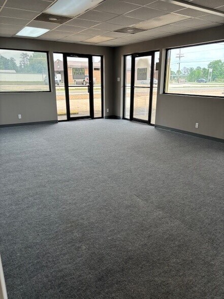 More Photos Of 12558 Lake Charles Hwy, Leesville Self Storage For Lease