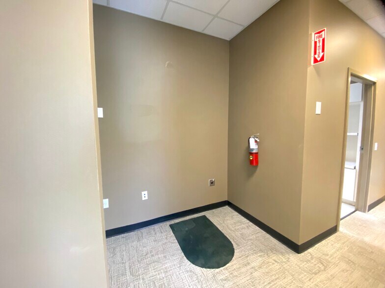 More Photos Of 910 Williston Park Pt, Lake Mary Medical For Sale