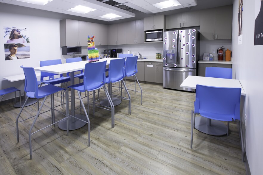 More Photos Of 40 Richards Ave, Norwalk Office For Lease