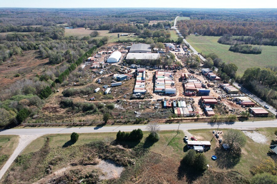 More Photos Of 3423 Fork Shoals Rd, Simpsonville Distribution For Sale