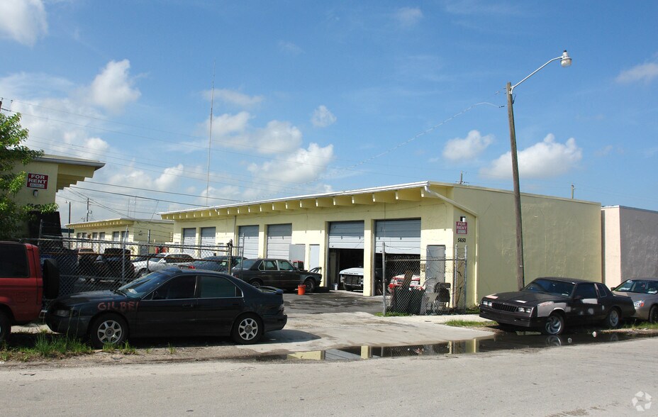 More Photos Of 5650 Rodman St, Hollywood Warehouse For Lease