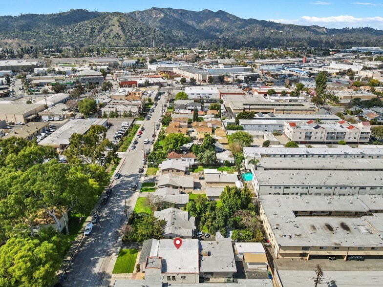 More Photos Of 317 W Palmer Ave, Glendale Religious Facility For Sale