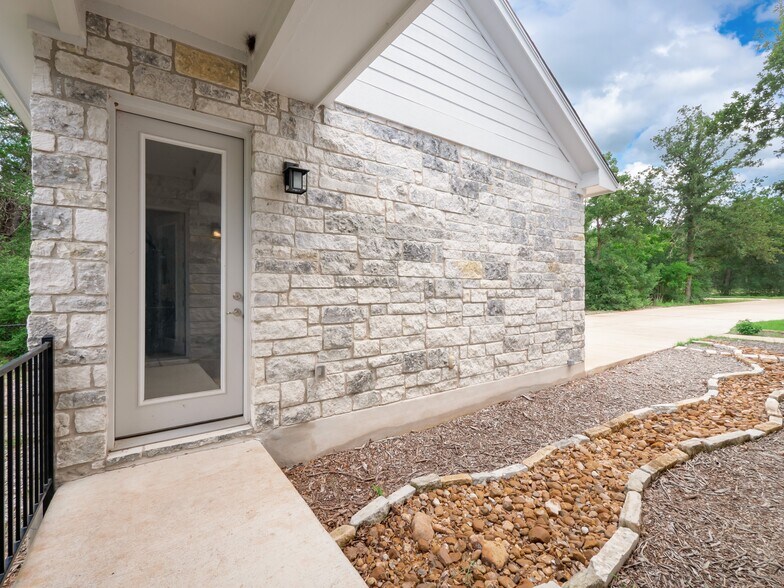 More Photos Of 13511 Carpenter Ln, Manchaca Land For Sale