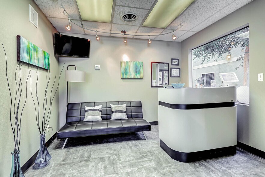 More Photos Of 8340 Sangre de Cristo Rd, Littleton Medical For Lease