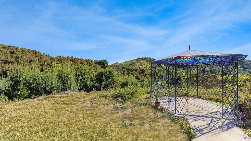 More Photos Of 44952 Vista del Mar, Temecula Winery Vineyard For Sale