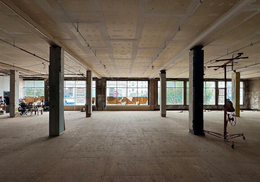 More Photos Of 617-619 W 181st St, New York General Retail For Lease