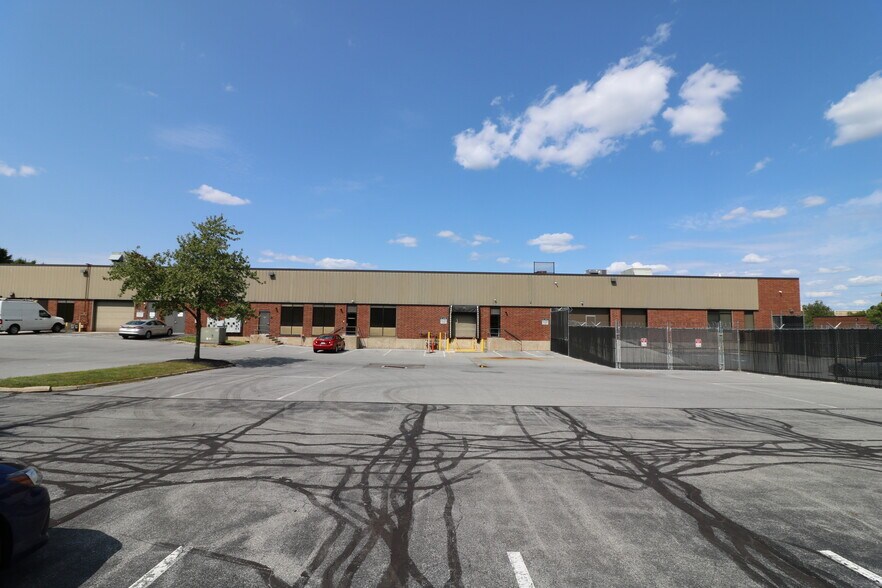 More Photos Of 7310 Tilghman St, Allentown Light Manufacturing For Lease