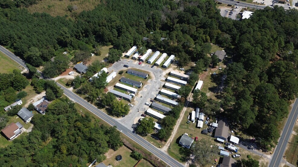 More Photos Of 5602 Hardwick Ln, Fayetteville Manufactured Housing Mobile Home Park For Sale