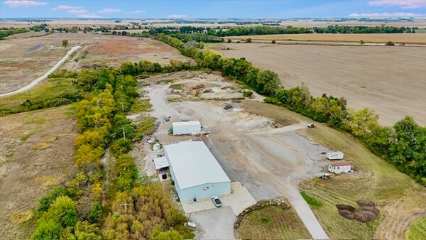 More Photos Of 3612 W Bloomington Rd, Champaign Truck Terminal For Sale