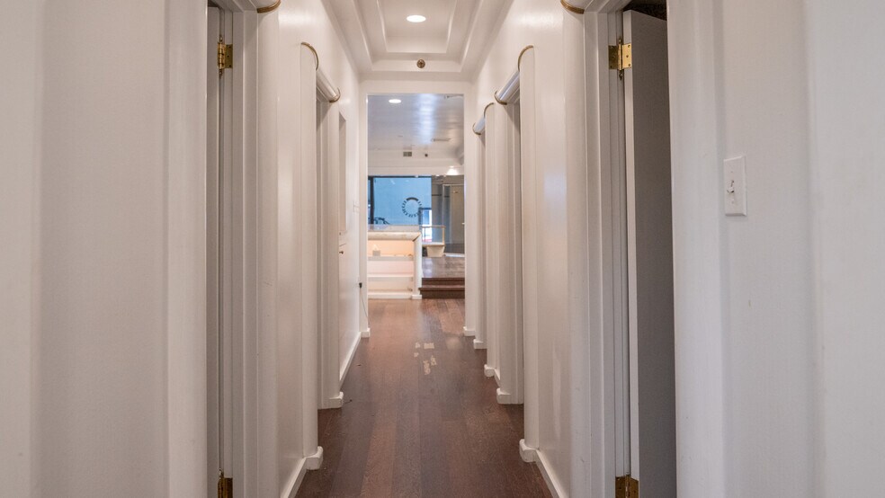 More Photos Of 736-738 Bellefonte St, Pittsburgh General Retail For Sale