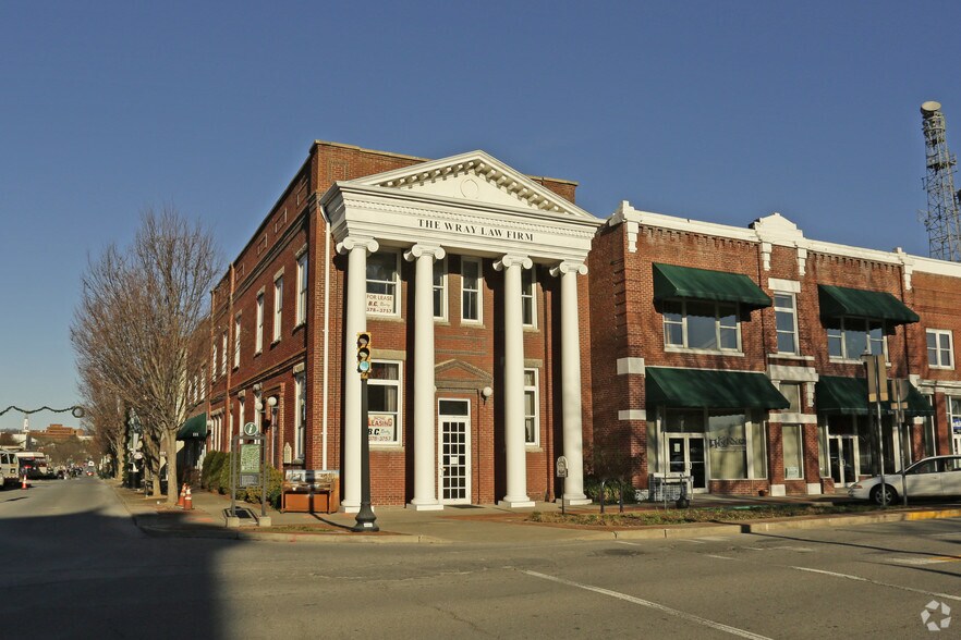 More Photos Of 102-108 E Main St, Kingsport Office For Lease